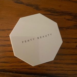 Fenty beauty trophy wife highlighter